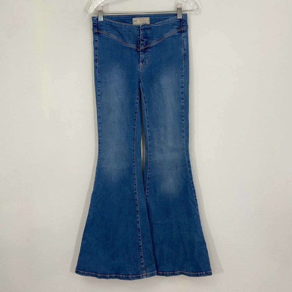 Free People Flare Leg Jean size 31